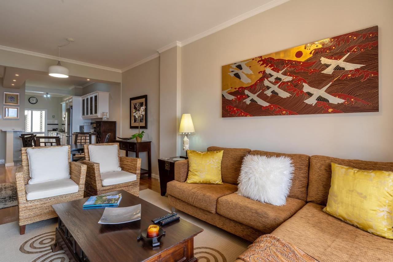 Stylish Apartment With Balcony And Amazing Views Over Funchal And The Sea 외부 사진