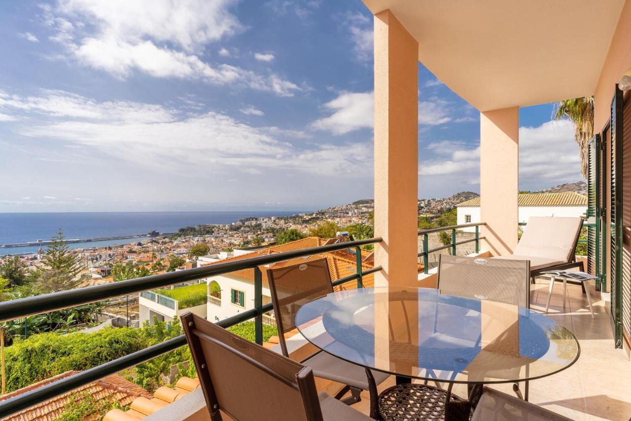Stylish Apartment With Balcony And Amazing Views Over Funchal And The Sea 외부 사진